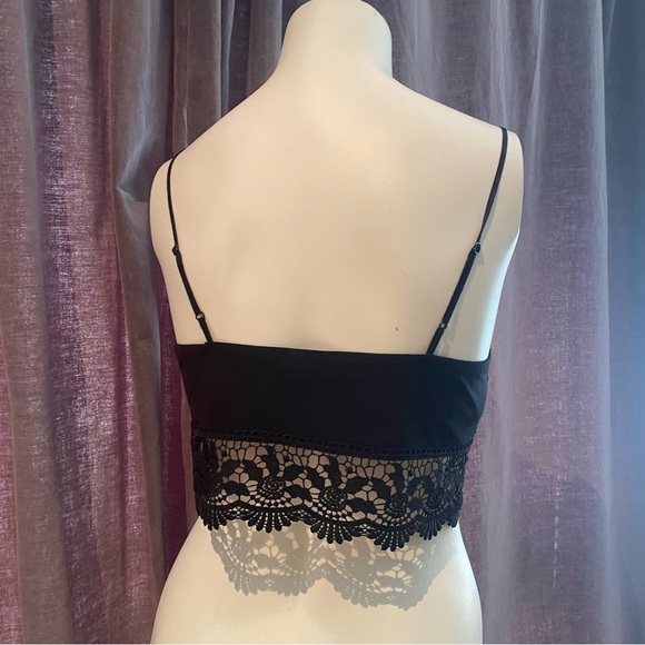 Topshop black crochet crop top bralette size 6 - Picture 2 of 11
